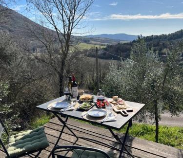 San Giovanni del Pantano House | Umbrian cottage retreat