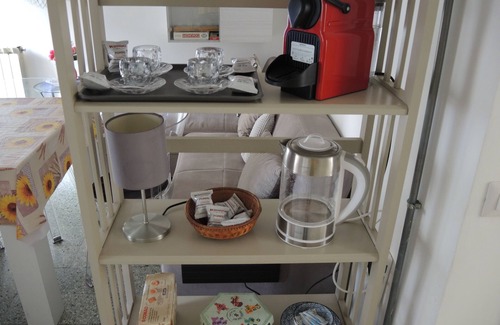 Potenza Picena House | Vacation home the Buchetto in Potenza Picena. Relaxation in historic center