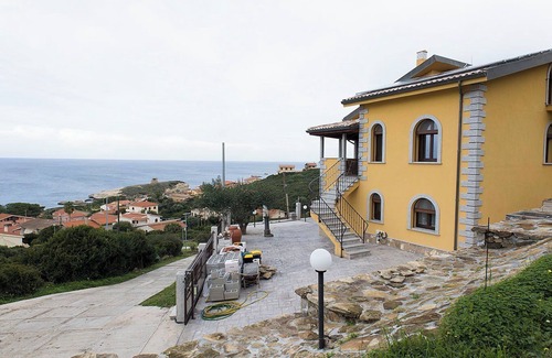 Cuglieri Villa | Vacation home the wind rose Villa Angela -Panoramic-.