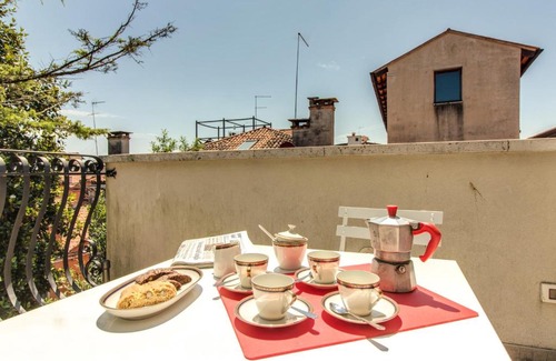 Dorsoduro Apartment | Ve N I Ce Cera C'à Belle Arti