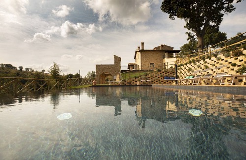 Castelraimondo Villa | Villa ∙ 6 bedrooms ∙ 16 guests
