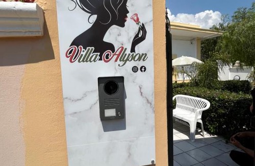 Sava Villa | Villa Alyson