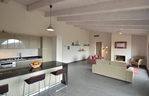 Trequanda House | VIlla Basilico by Interhome