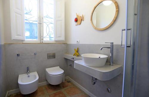 Caucana-finaiti-casuzze-finaiti Nord House | Villa delle terrazze