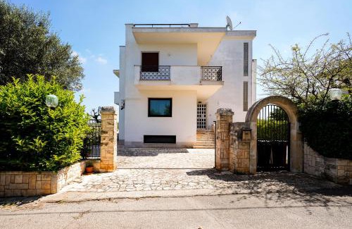 Alcanterini Bed & Breakfast | Villa Dragonfly by BarbarHouse