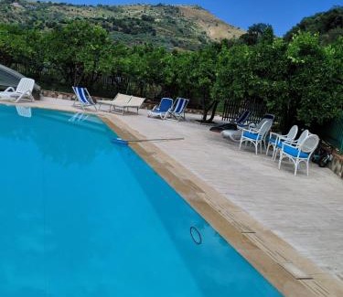 Gaggi Apartment | Villa Les barriques