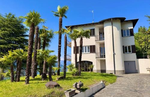 Tronzano Lago Maggiore Villa | Villa Miralago
