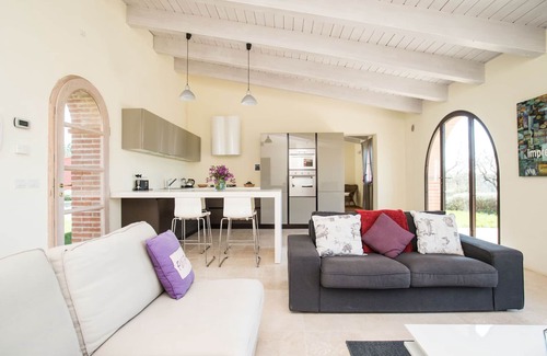 Trequanda House | Villa Rosmarino by Interhome