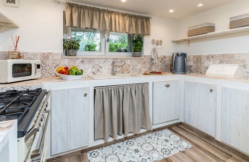 Castellana Grotte Villa | Villa Rudy 8, Emma Villas
