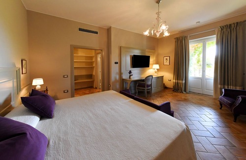 San Luca Hotel | Villa Santa Barbara