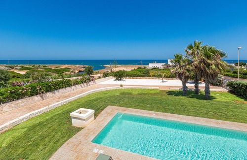 Torre Santa Sabina Villa | Villa Vela by Perle di Puglia