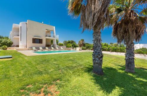 Torre Santa Sabina Villa | Villa Vela by Perle di Puglia