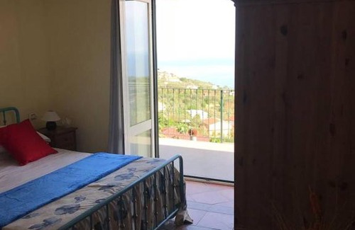 Sant'Agata sui Due Golfi House | Window on the sea