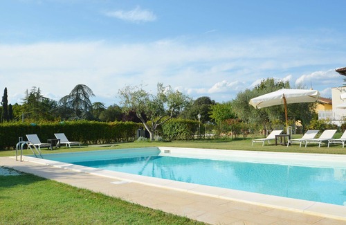 Signa Villa | Wonderful private villa with WIFI, hot tub, private pool, A/C and TV, close to Florence