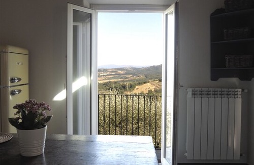 Gambassi Terme Bed & Breakfast | You face and touch the towers of San Giminignano