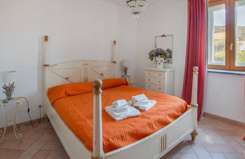 Quercianella Apartment | 1 bedroom accommodation in Quercianella