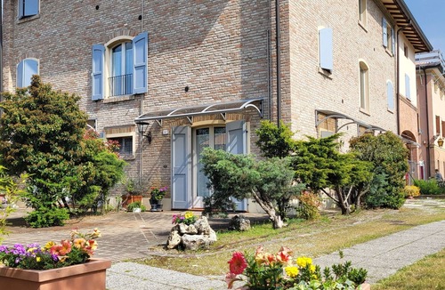 Crocetta-San Lazzaro-Modena Est Apartment | 1 Bedroom Apartment in Modena