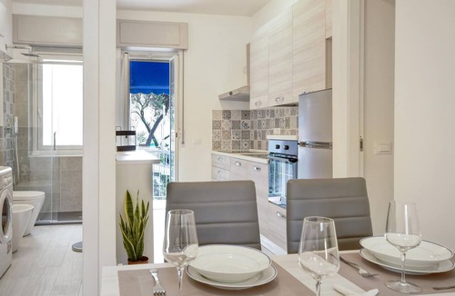 Recco Apartment | 1 bedroom beach front apartment in Recco