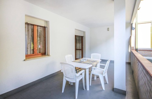 Lido degli Scacchi Apartment | 1 bedroom accommodation in Lido degli Scacchi FE