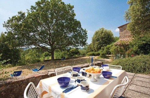 Castelnuovo di Val di Cecina House | 1 bedroom nice home in La Leccia (PI)