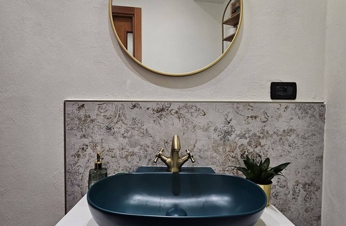Centro Storico House | 1 Bedroom Private vacation home in Cuneo