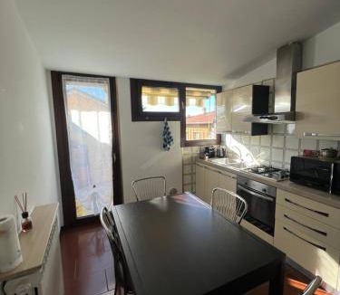 Orio al Serio Apartment | 100 m² Apartment ∙ 2 bedrooms ∙ 9 guests