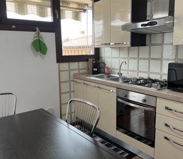 Orio al Serio Apartment | 100 m² Apartment ∙ 2 bedrooms ∙ 9 guests
