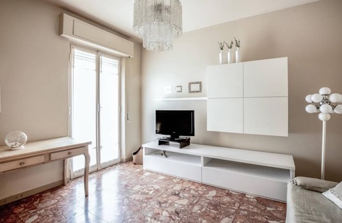 Loano Apartment | 100 m² Apartment ∙ 2 bedrooms ∙ 6 guests
