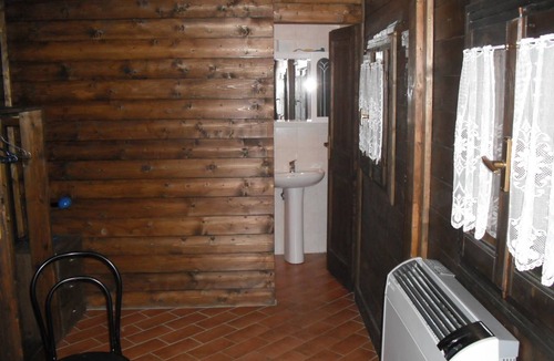 Ventasso Ski Chalet | 100 m² Chalet ∙ 2 bedrooms ∙ 8 guests