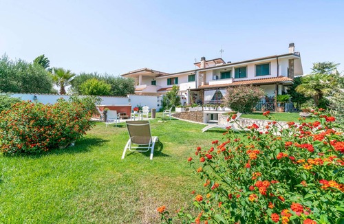 Sabaudia House | 100 m² Maisonette ∙ 2 bedrooms ∙ 6 guests