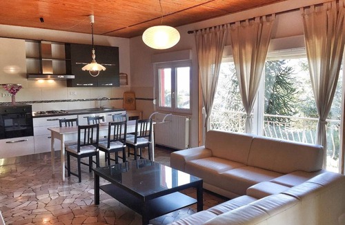 Brezzo di Bedero Villa | 100 m² Villa ∙ 2 bedrooms ∙ 4 guests
