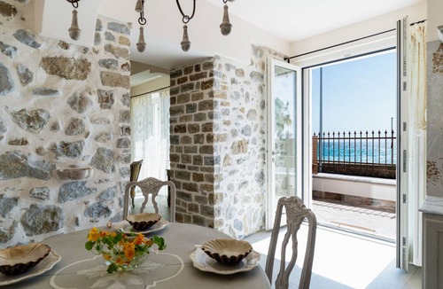 Bussana Villa | 100 m² Villa ∙ 1 bedroom ∙ 4 guests