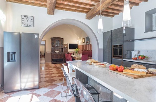 Monte San Savino Villa | 1000 m² Villa ∙ 12 bedrooms ∙ 24 guests
