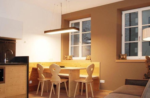 Brunico Apartment | 110 m² Apartment ∙ 2 bedrooms ∙ 8 guests