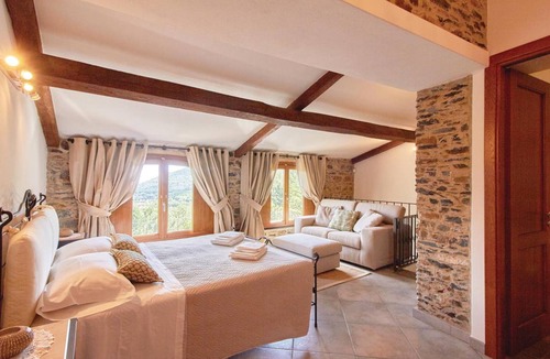 Garlenda House | 110 m² House ∙ 2 bedrooms ∙ 6 guests