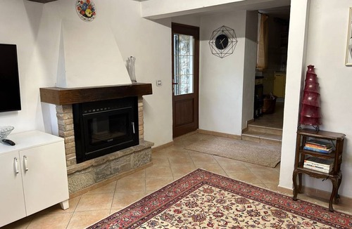 Serramazzoni House | 110 m² House ∙ 2 bedrooms ∙ 5 guests