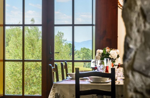 Castel del Piano Villa | 110 m² Villa ∙ 3 bedrooms ∙ 6 guests