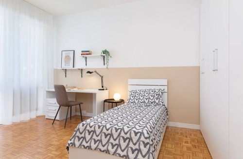 Historic Centre Other | 111 m² Shared room ∙ 1 bedroom ∙ 1 guest