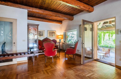 Colorno Apartment | 120 m² Apartment ∙ 1 bedroom ∙ 2 guests