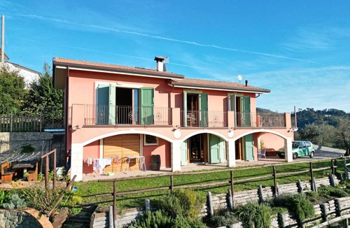 Fosdinovo Villa | 120 m² Villa ∙ 2 bedrooms ∙ 5 guests