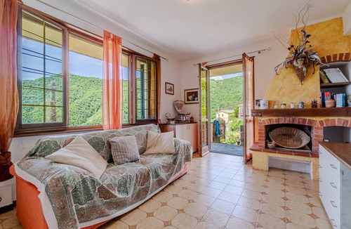 Testana House | 125 m² House ∙ 3 bedrooms ∙ 7 guests