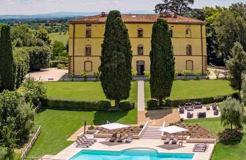 Torrita di Siena Villa | 1300 m² Villa ∙ 12 bedrooms ∙ 24 guests