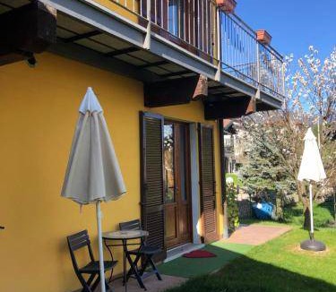 Besozzo Bed & Breakfast | 14 m² Bed and breakfast ∙ 2 guests