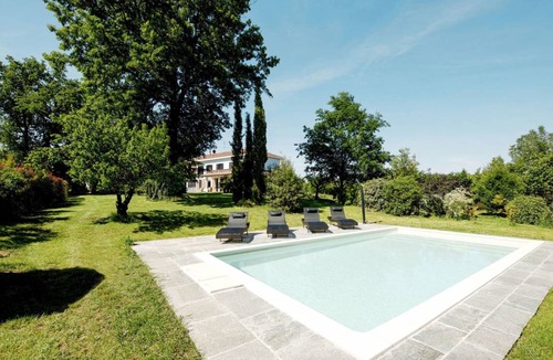 San Damiano dʼAsti Other | 140 m² Accommodation ∙ 4 bedrooms ∙ 9 guests