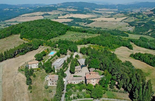 Radicondoli House | 140 m² Farmhouse ∙ 4 bedrooms ∙ 8 guests