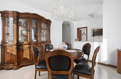 Arcola House | 140 m² House ∙ 3 bedrooms ∙ 5 guests