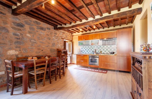Pescaglia House | 140 m² Maisonette ∙ 4 bedrooms ∙ 7 guests