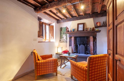 Pescaglia House | 140 m² Maisonette ∙ 4 bedrooms ∙ 7 guests