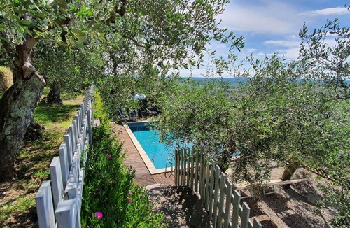 Cascine-La Croce Villa | 140 m² Villa ∙ 2 bedrooms ∙ 6 guests