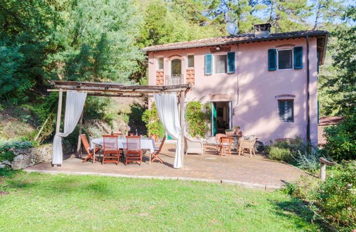 Camaiore Villa | 140 m² Villa ∙ 3 bedrooms ∙ 6 guests